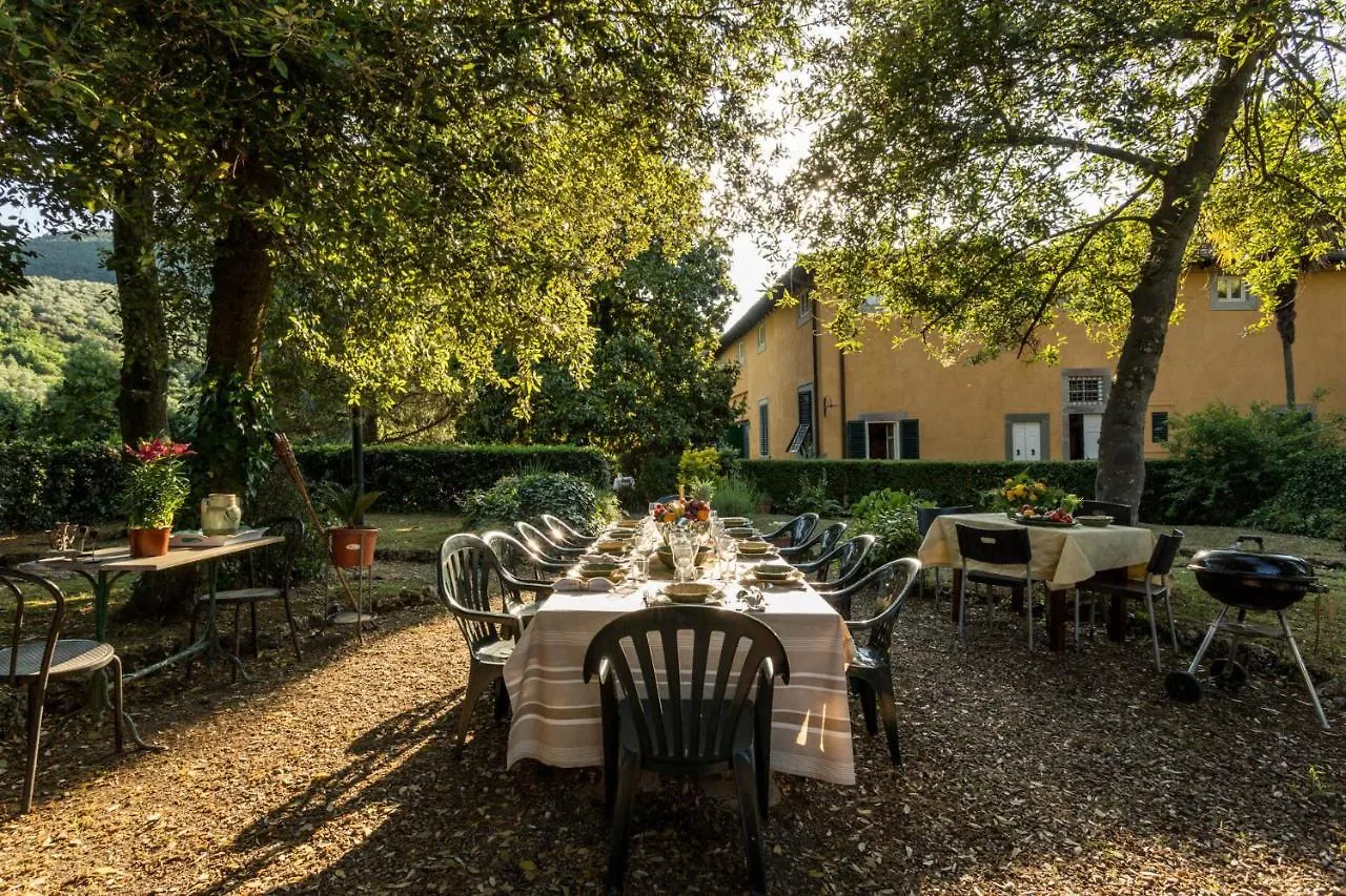 Villa Gattaiola: Renaissance Retreat with Pool in Lucca Vineyards