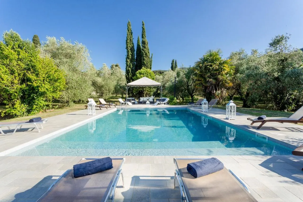 Villa Gattaiola: Renaissance Retreat with Pool in Lucca Vineyards Italy