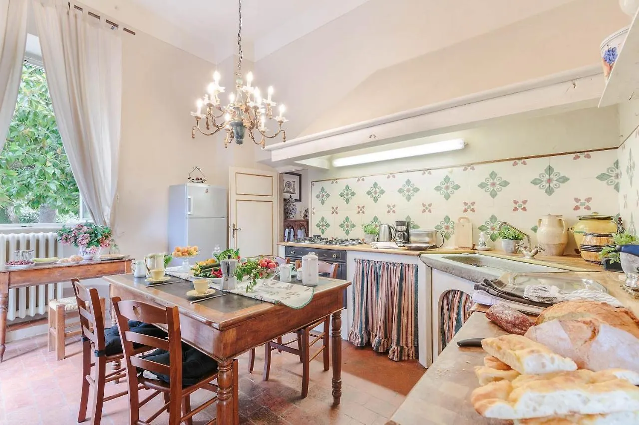 Villa Gattaiola: Renaissance Retreat with Pool in Lucca Vineyards Italy
