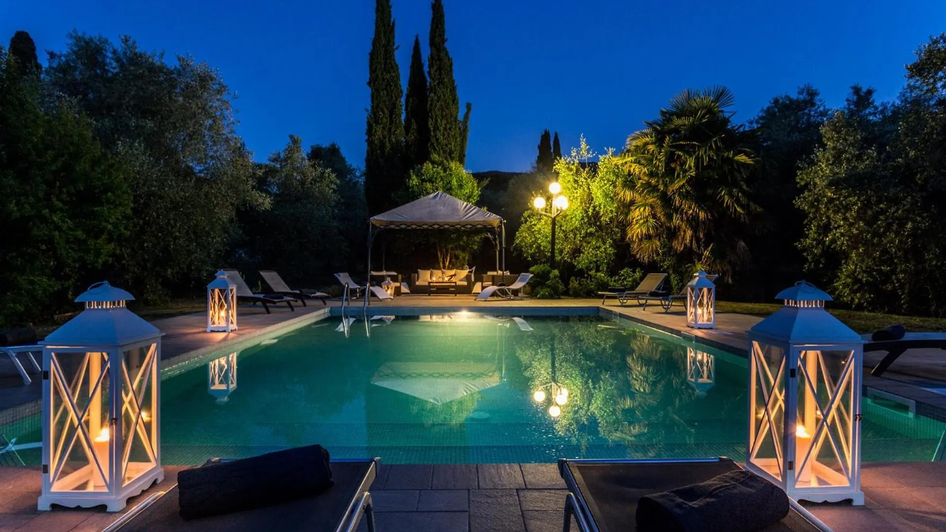 Villa Gattaiola: Renaissance Retreat with Pool in Lucca Vineyards Italy