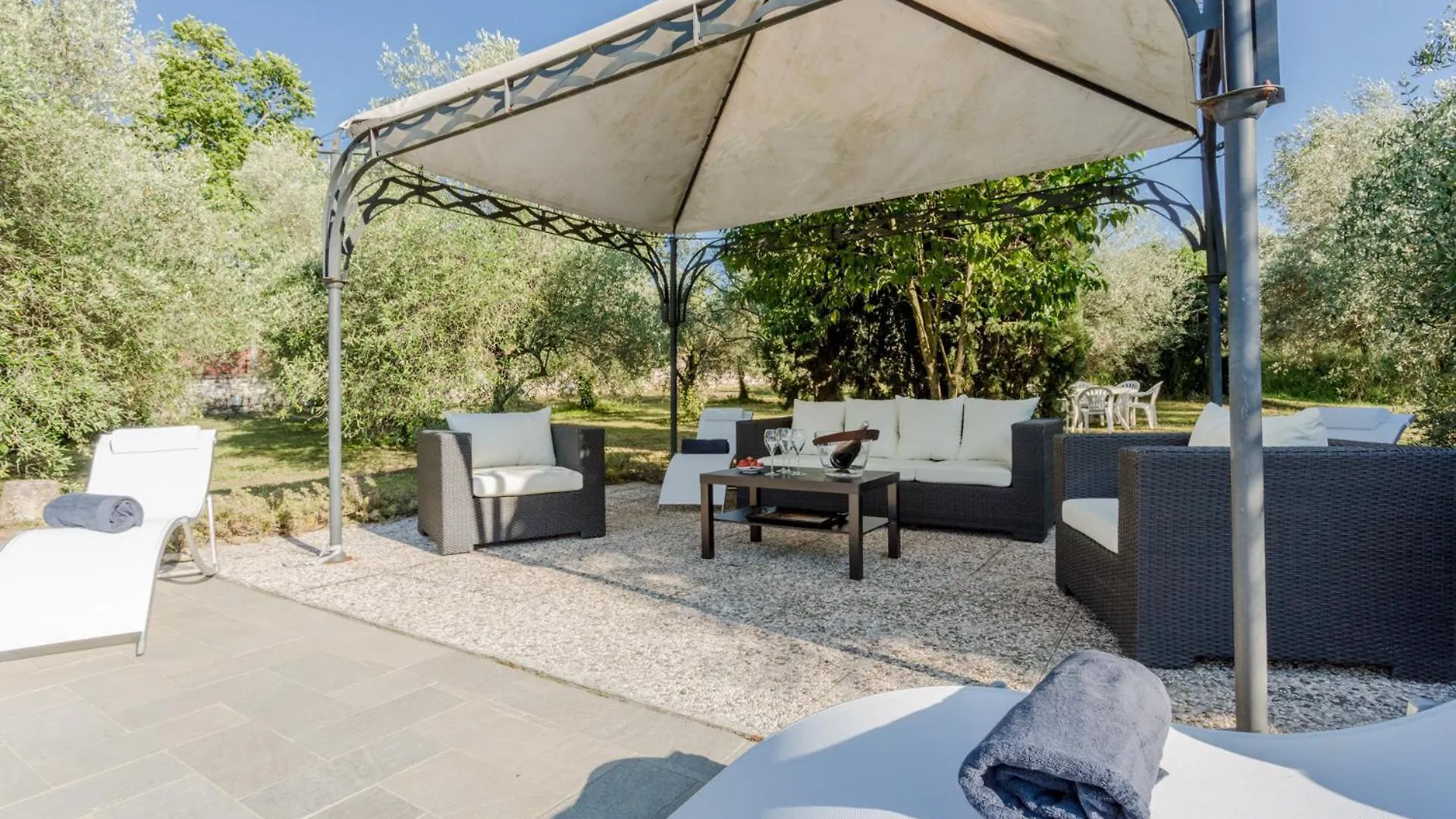 Villa Gattaiola: Renaissance Retreat with Pool in Lucca Vineyards Italy