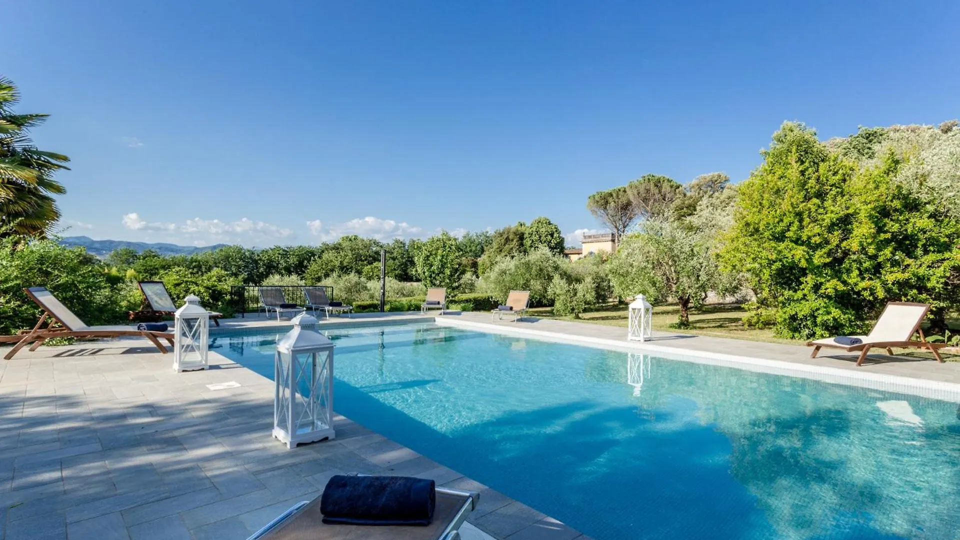 Villa Gattaiola: Renaissance Retreat with Pool in Lucca Vineyards
