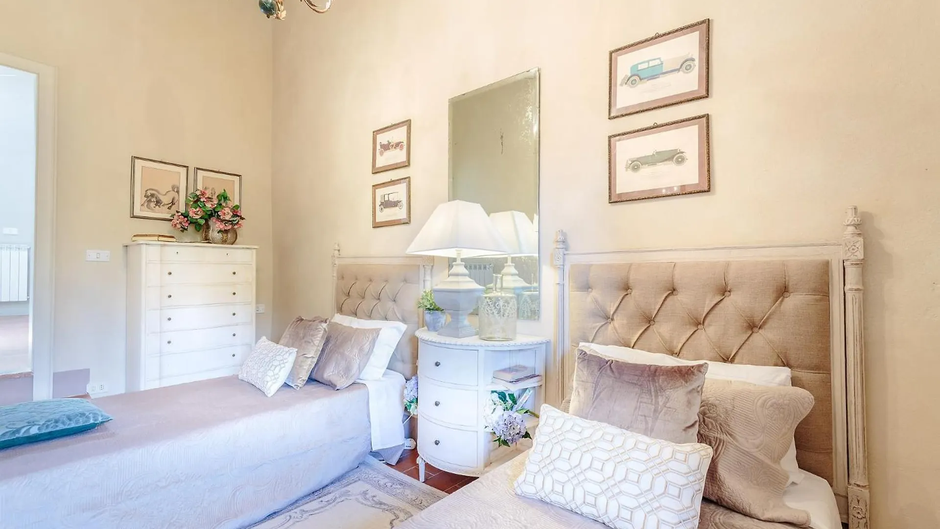 Villa Gattaiola: Renaissance Retreat with Pool in Lucca Vineyards